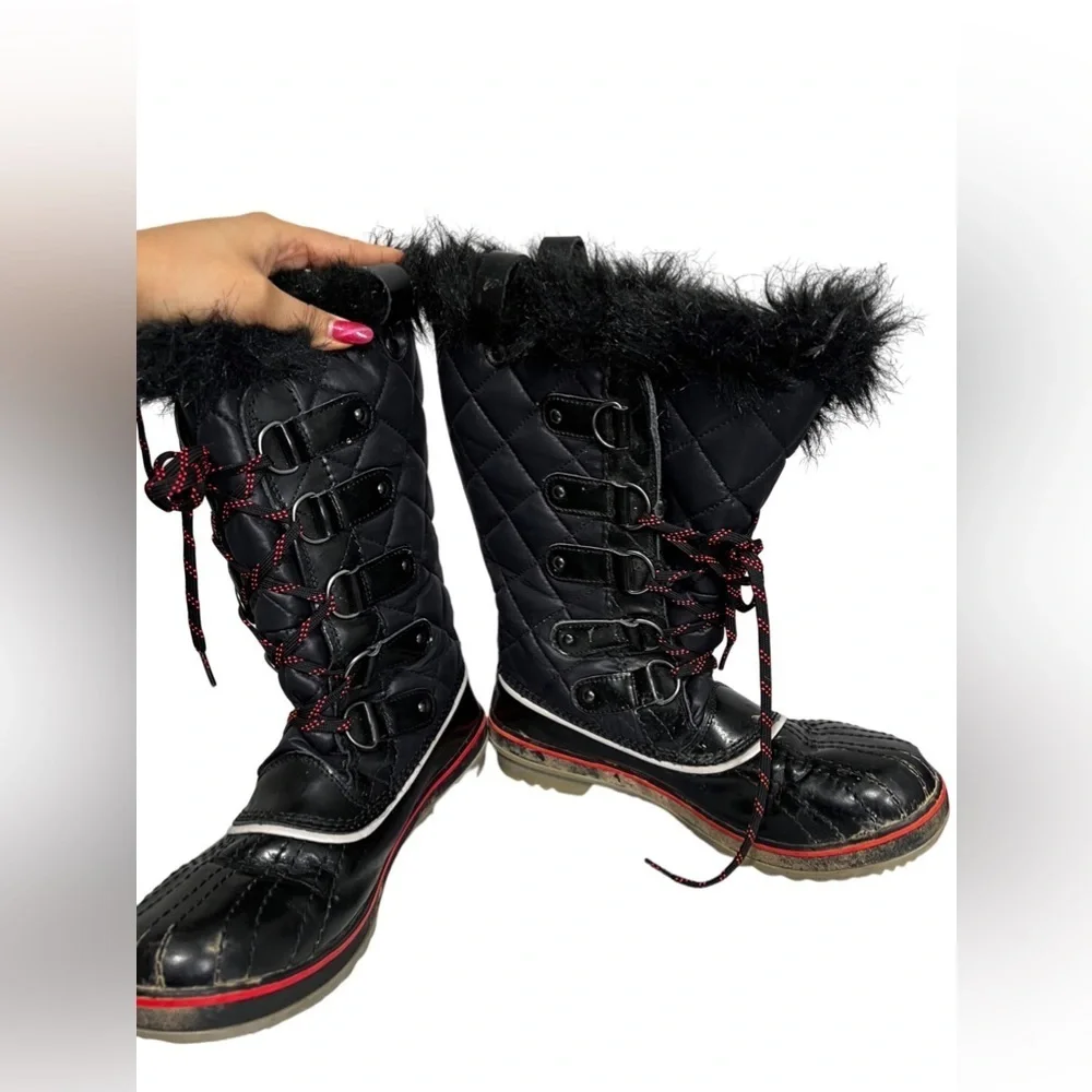 Sorel Tofino Womens Black Fur Trim Waterproof Winter Boots Size 9 Quilted - Picture 5 of 6